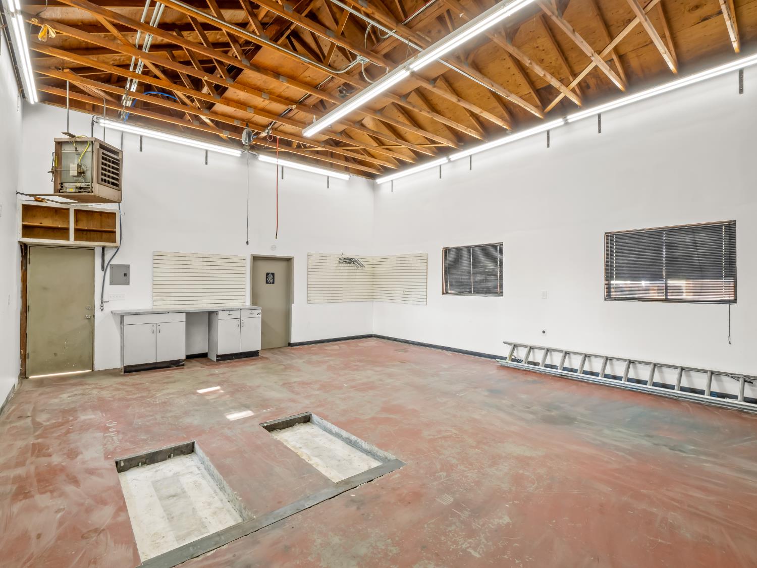 2980 Olive St, Selma, CA 93662