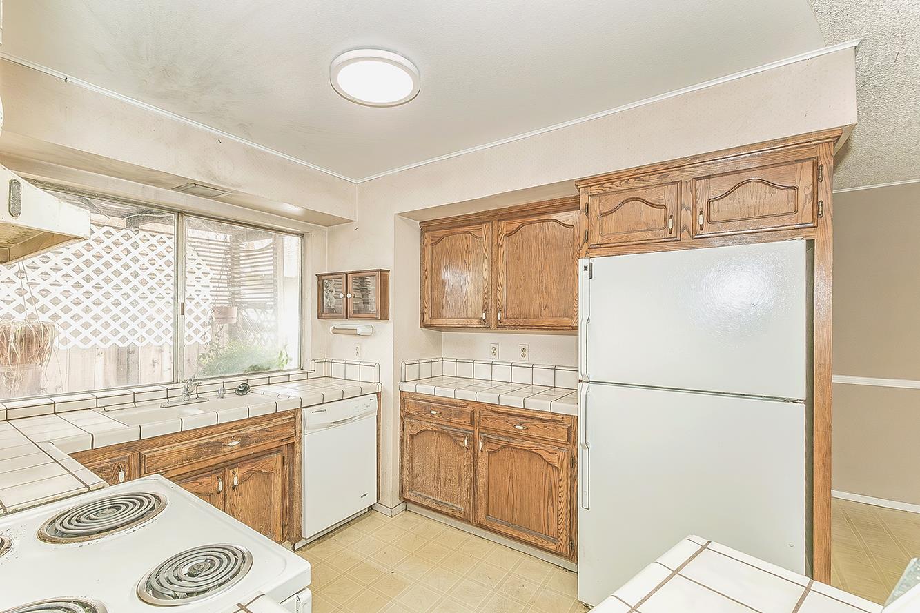 3025 Timmy Ave, Clovis, CA 93612