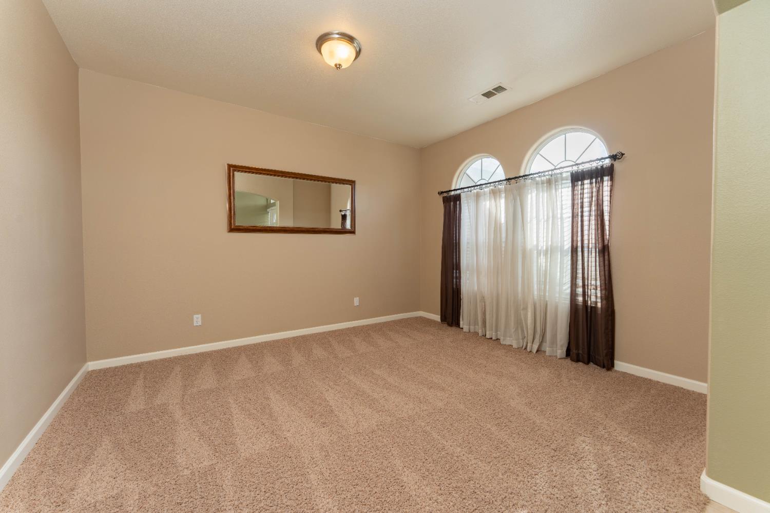 1358 Peachwood St, Lemoore, CA 93245