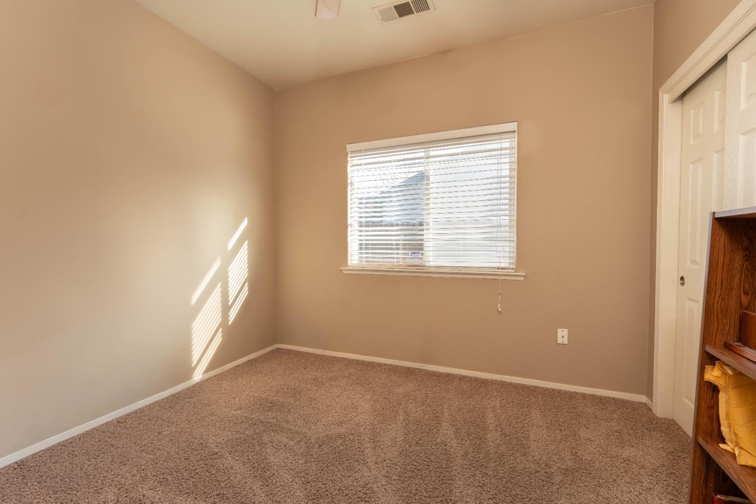 1358 Peachwood St, Lemoore, CA 93245