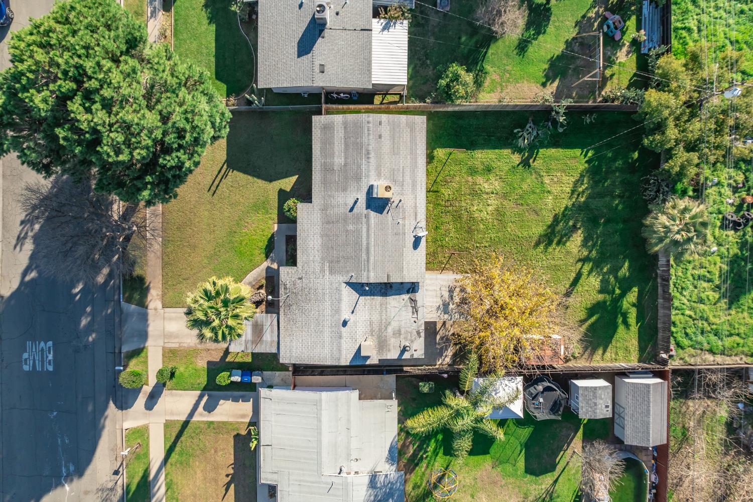 6253 N Glenn Ave, Fresno, CA 93704