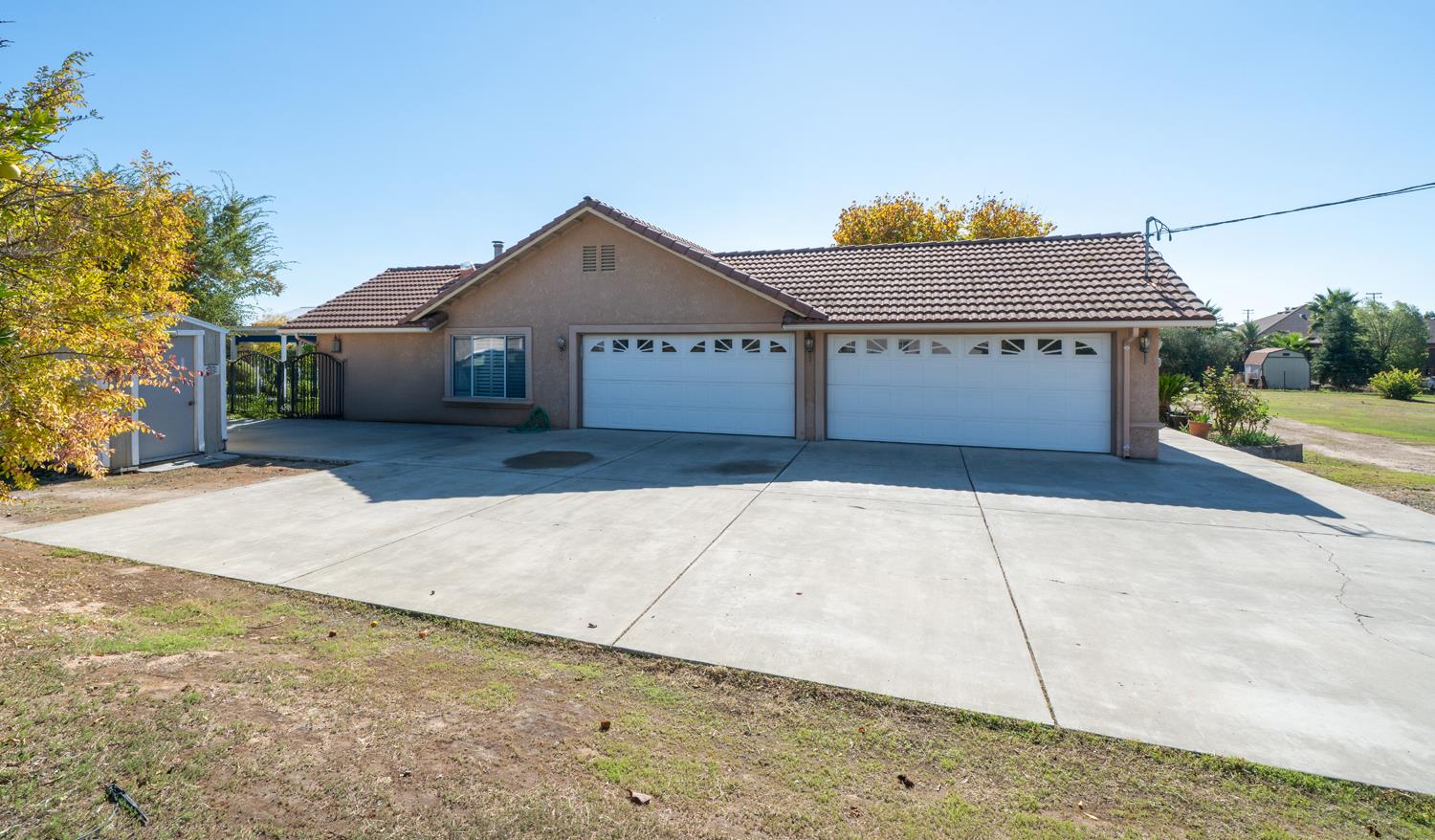 16861 Paula Rd, Madera, CA 93636