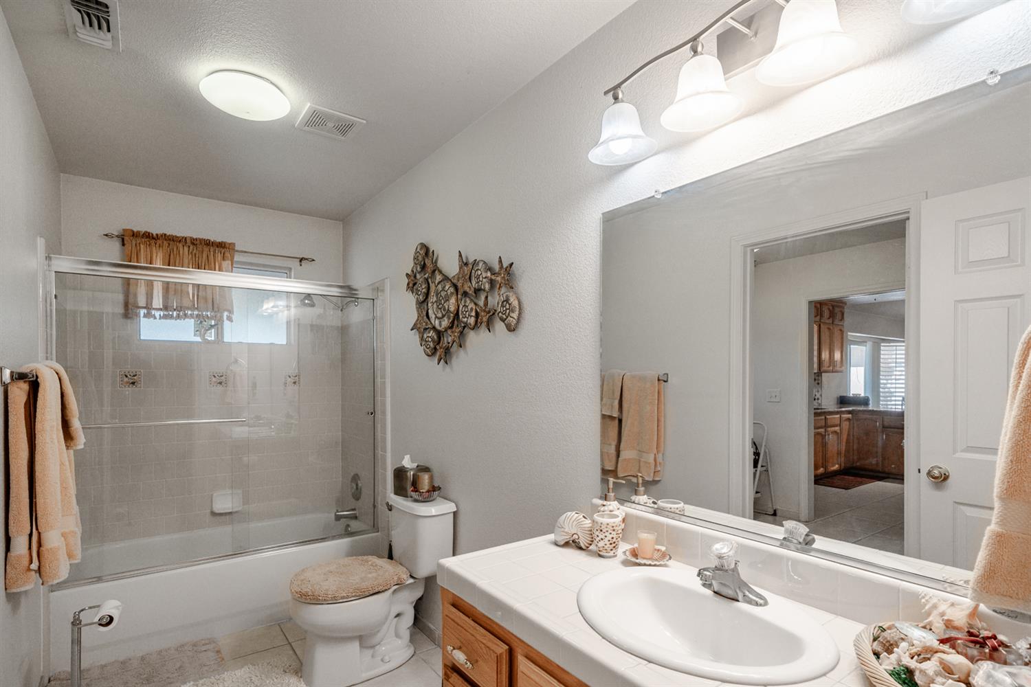 16861 Paula Rd, Madera, CA 93636