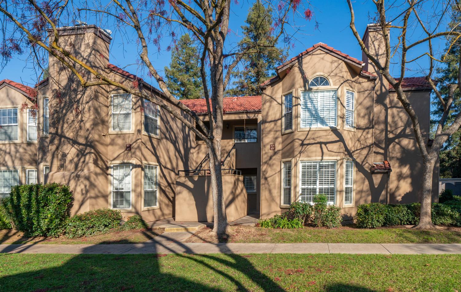 8153 N Cedar Ave #108, Fresno, CA 93720