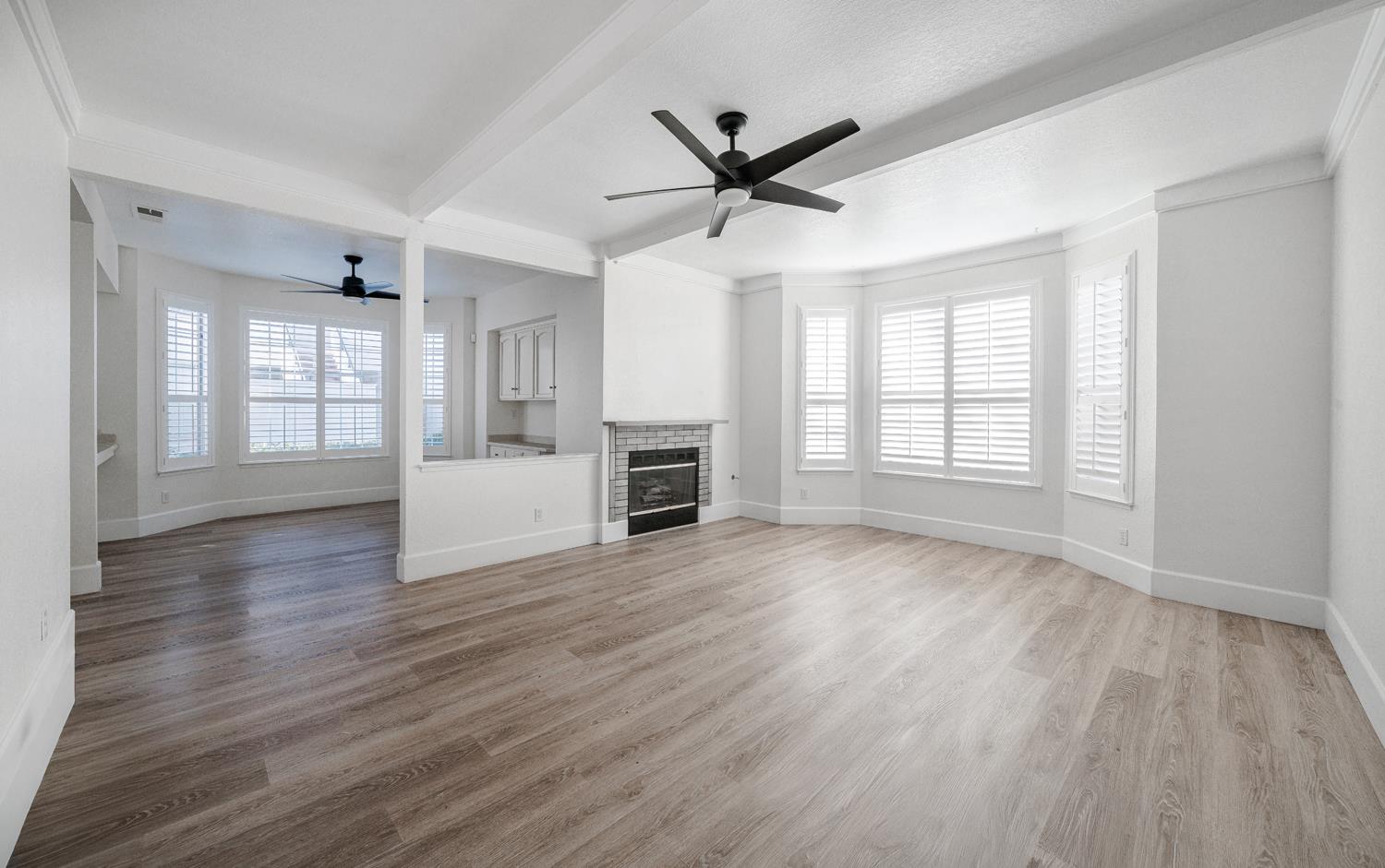 8153 N Cedar Ave #108, Fresno, CA 93720