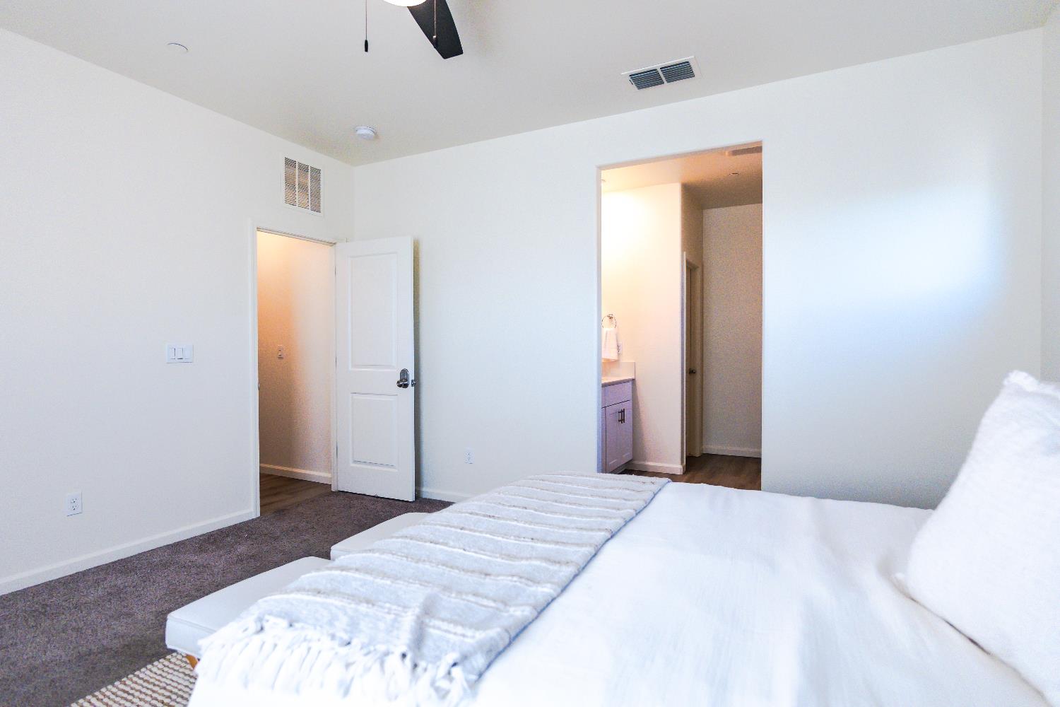 3514 Nile St, Madera, CA 93637