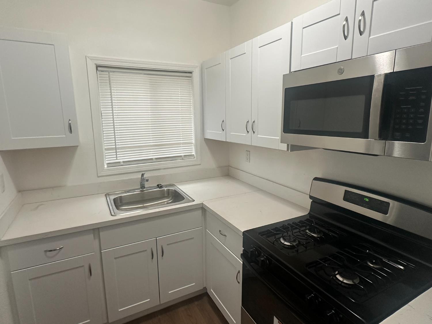 430 E Acacia St, Stockton, CA 95202