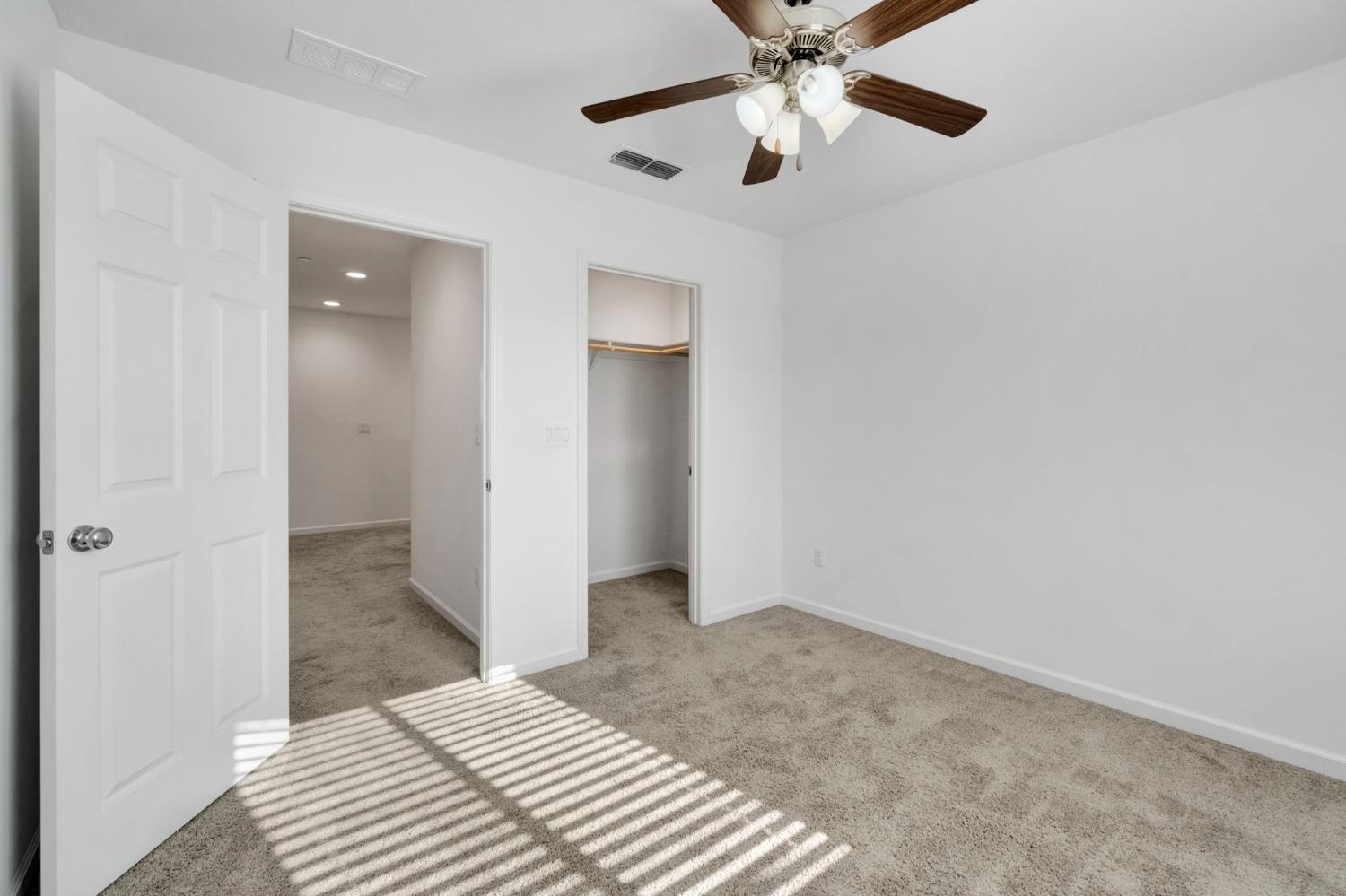 6647 E Vassar Ave, Fresno, CA 93727