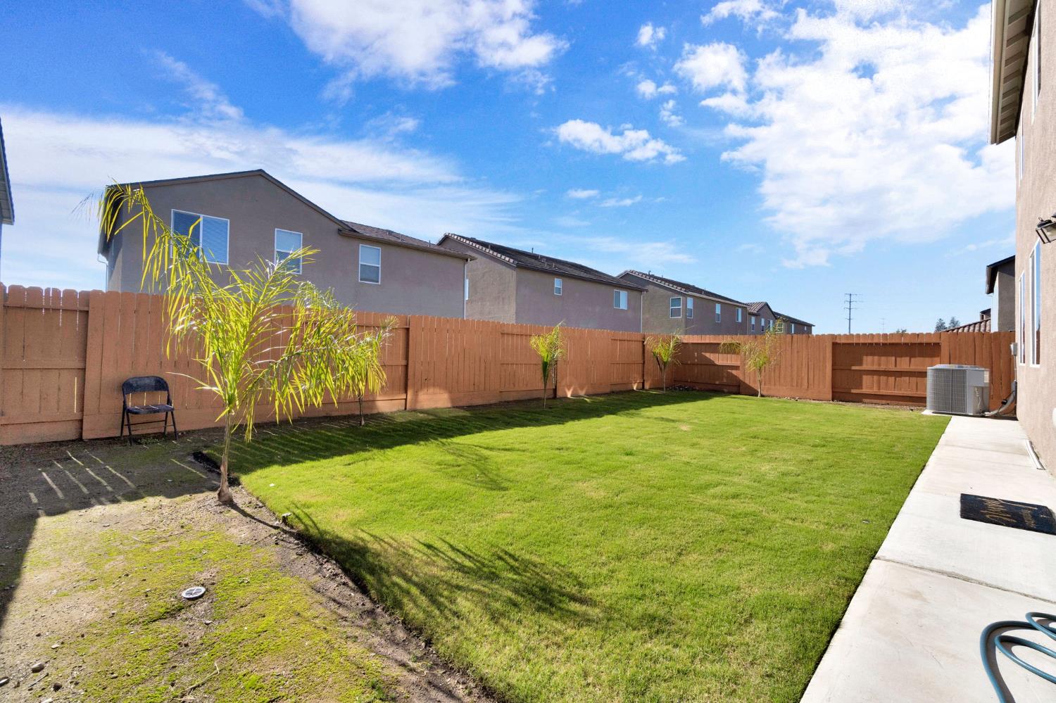 6647 E Vassar Ave, Fresno, CA 93727