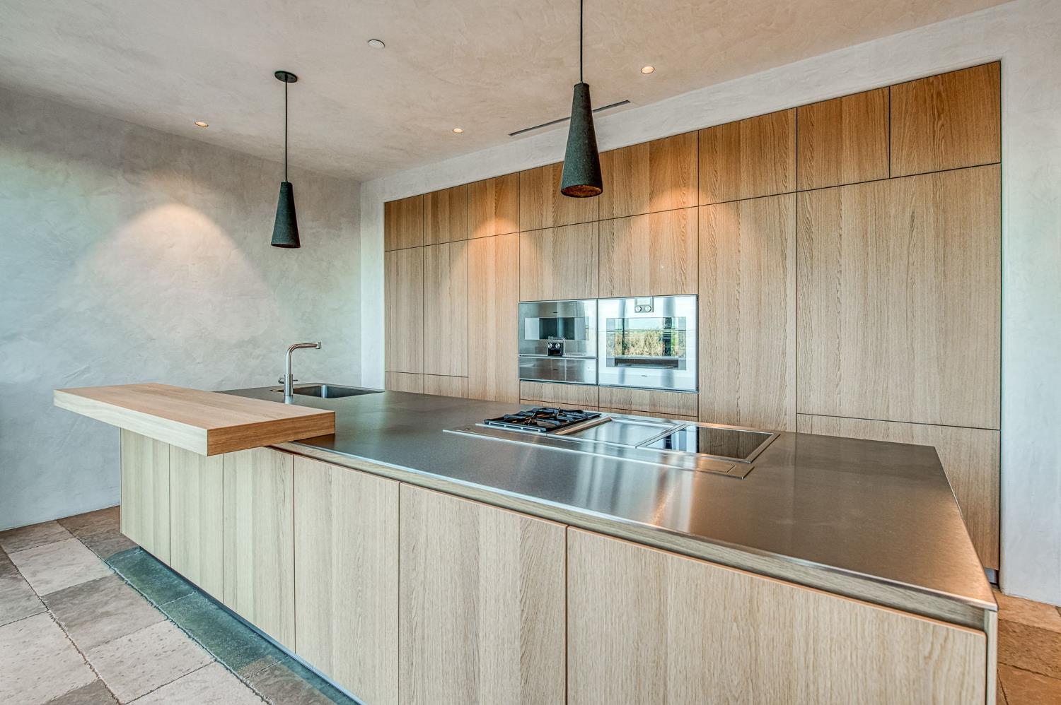 1530 W Moraga Rd, Fresno, CA 93711