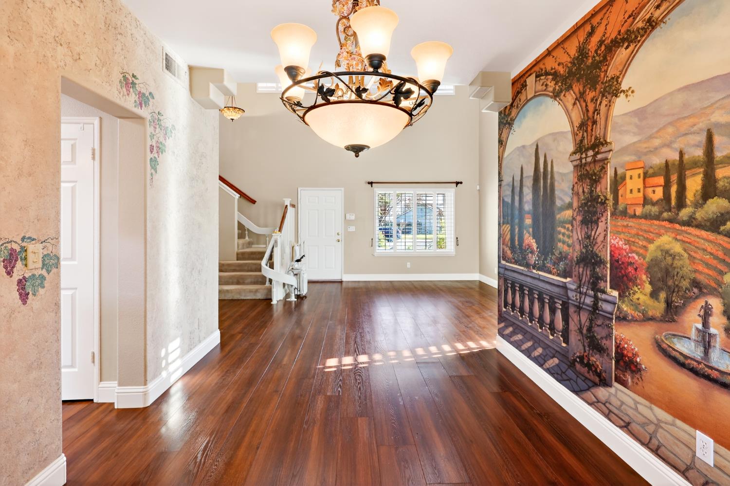 917 Amador, Chowchilla, CA 93610