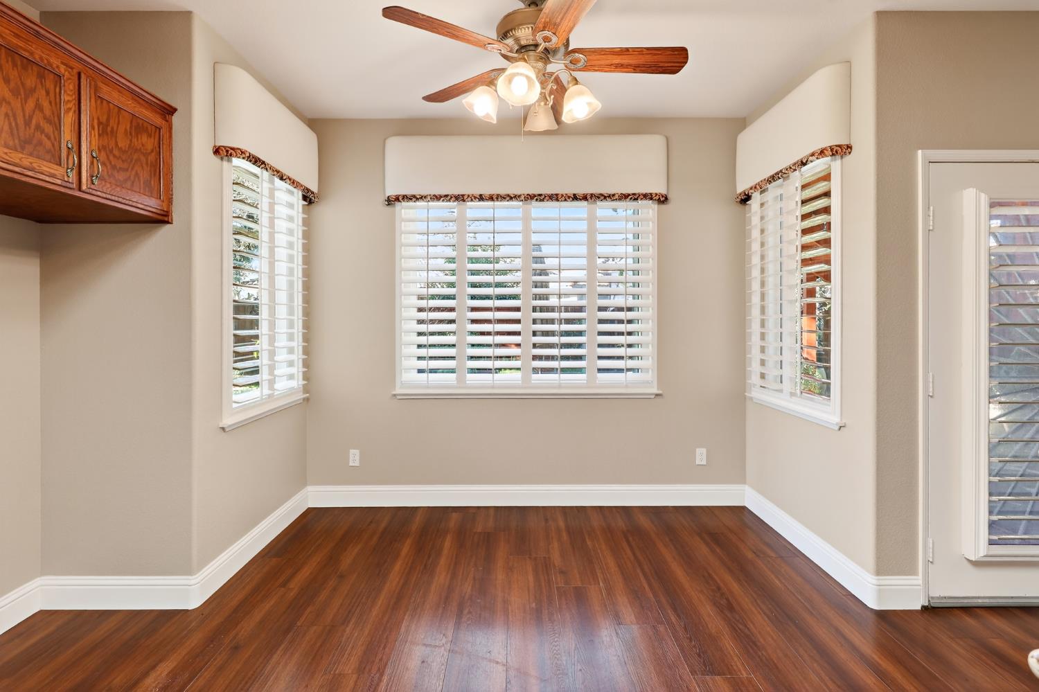 917 Amador, Chowchilla, CA 93610