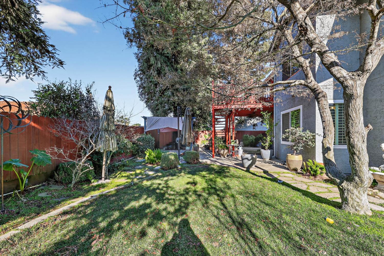 917 Amador, Chowchilla, CA 93610