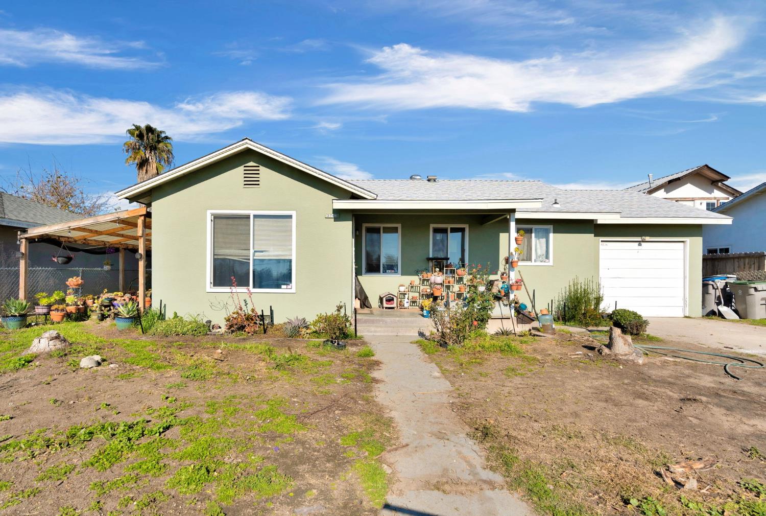 3743 E Mckinley Ave, Fresno, CA 93703