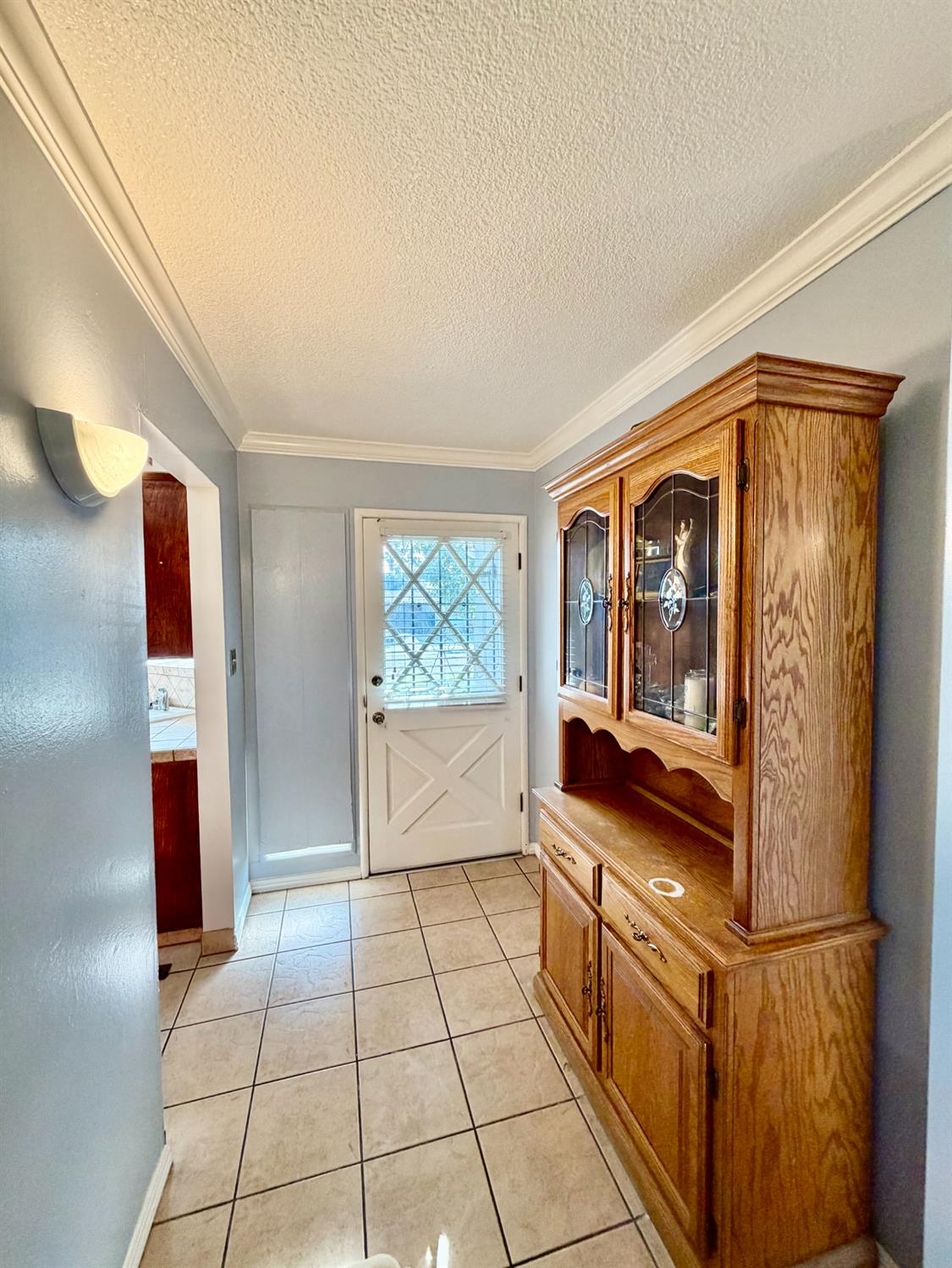 4737 E Norwich Ave, Fresno, CA 93726