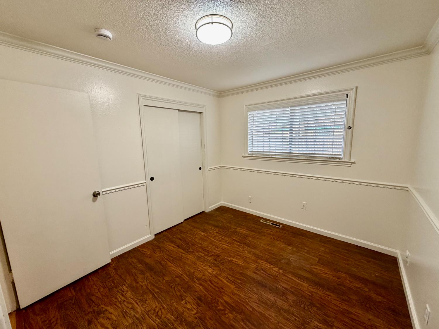 4737 E Norwich Ave, Fresno, CA 93726