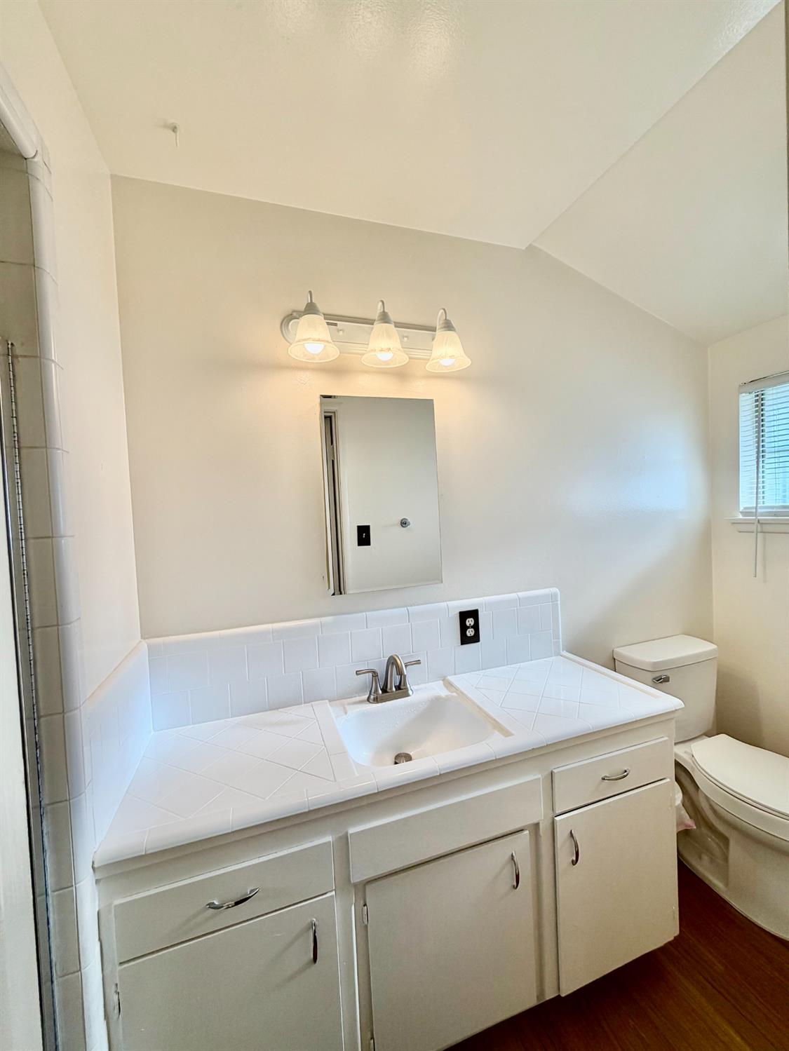 4737 E Norwich Ave, Fresno, CA 93726