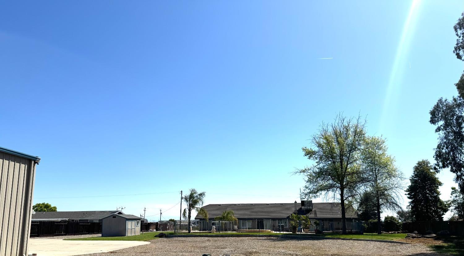 14728 Huntington Rd, Madera, CA 93636