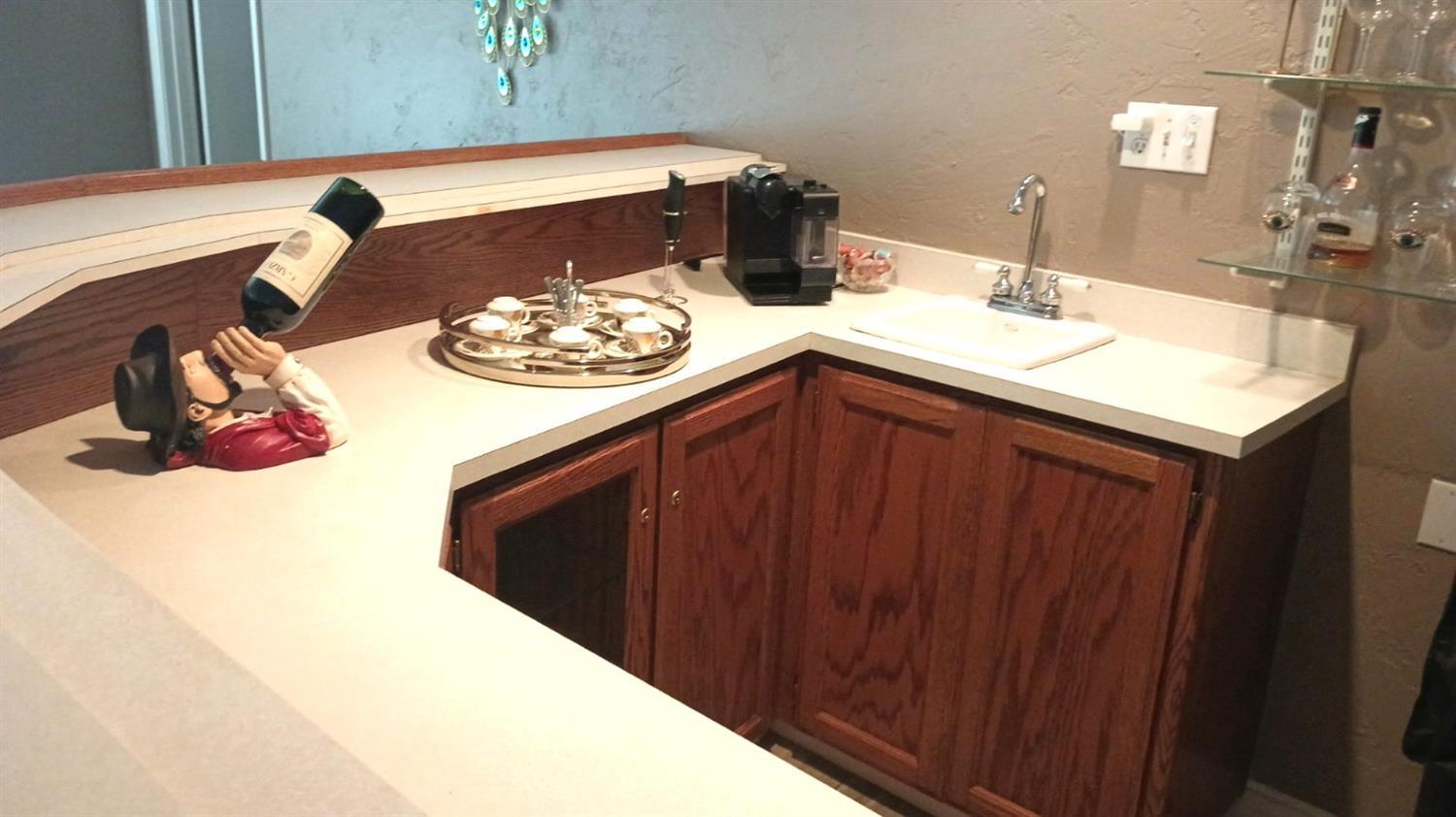 14728 Huntington Rd, Madera, CA 93636