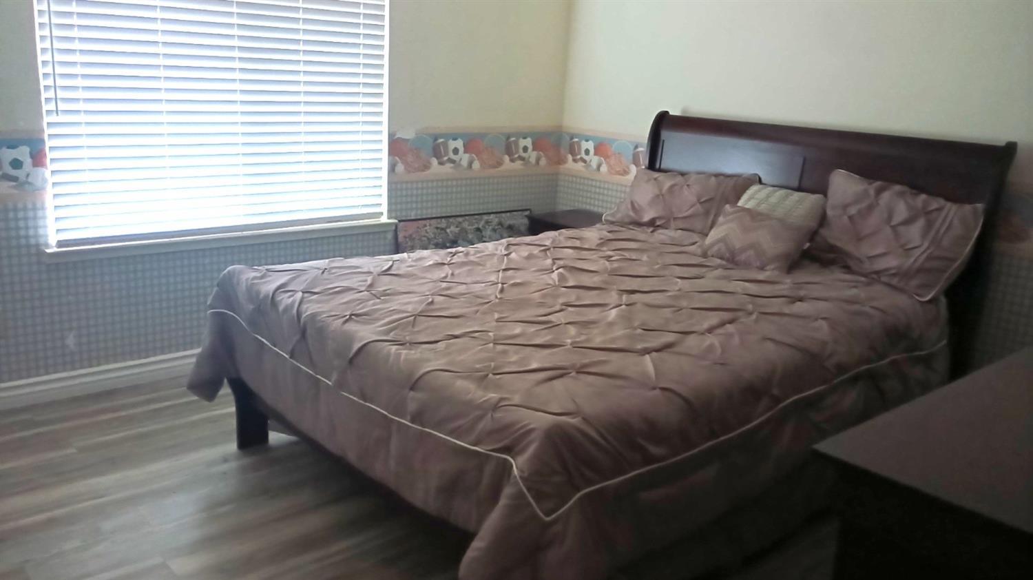 14728 Huntington Rd, Madera, CA 93636