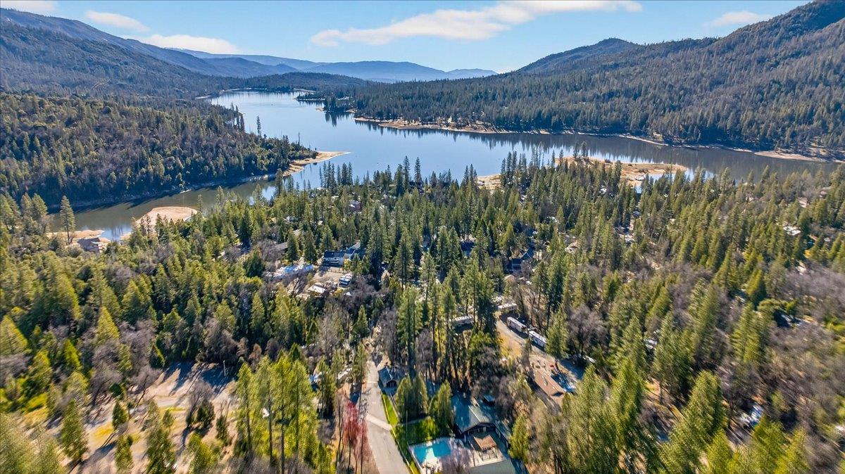 39737 Road 274 #28, Bass Lake, CA 93604