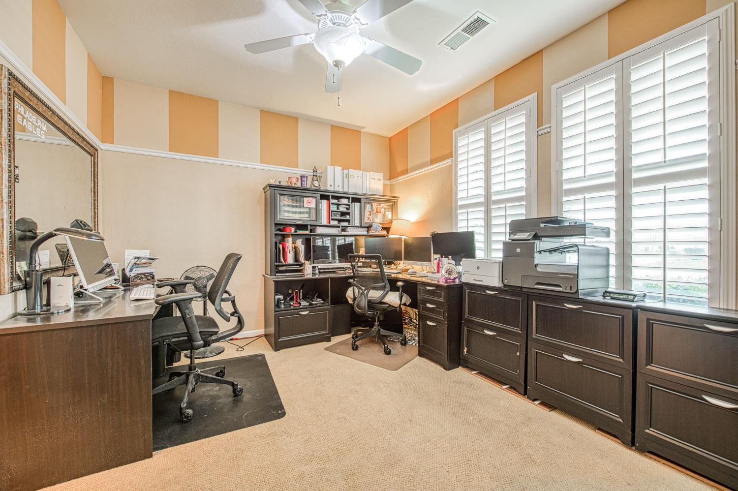 5571 E Lorena Ave, Fresno, CA 93727