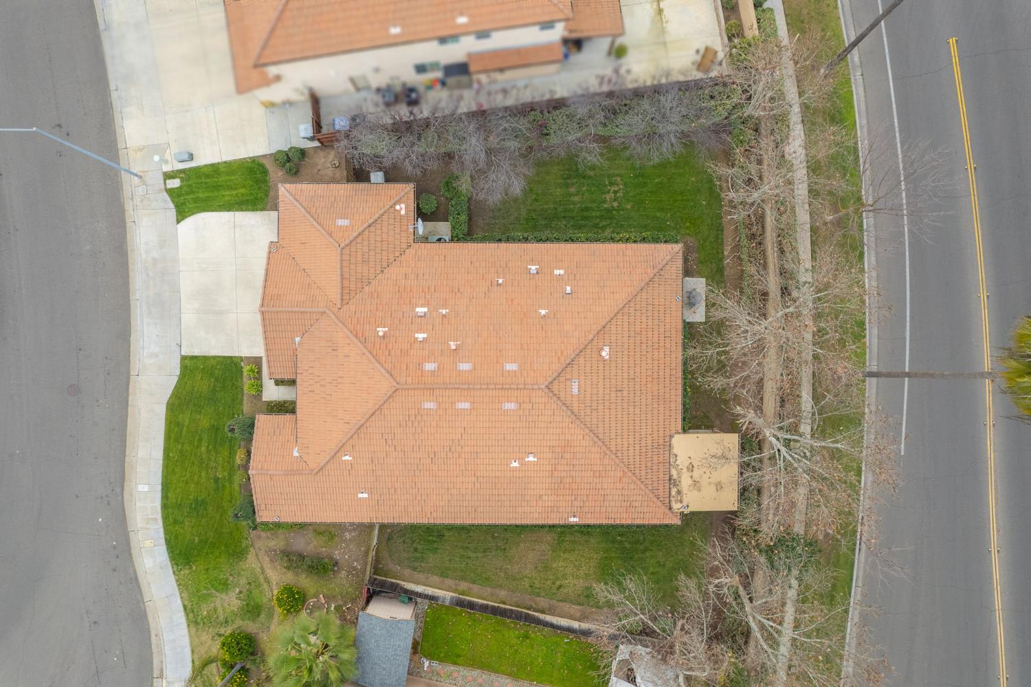 5571 E Lorena Ave, Fresno, CA 93727