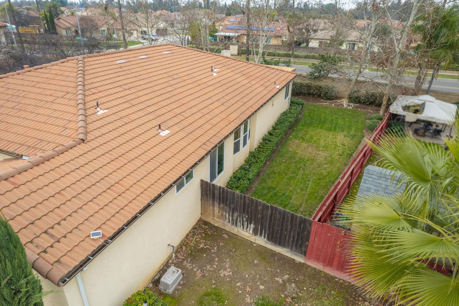 5571 E Lorena Ave, Fresno, CA 93727