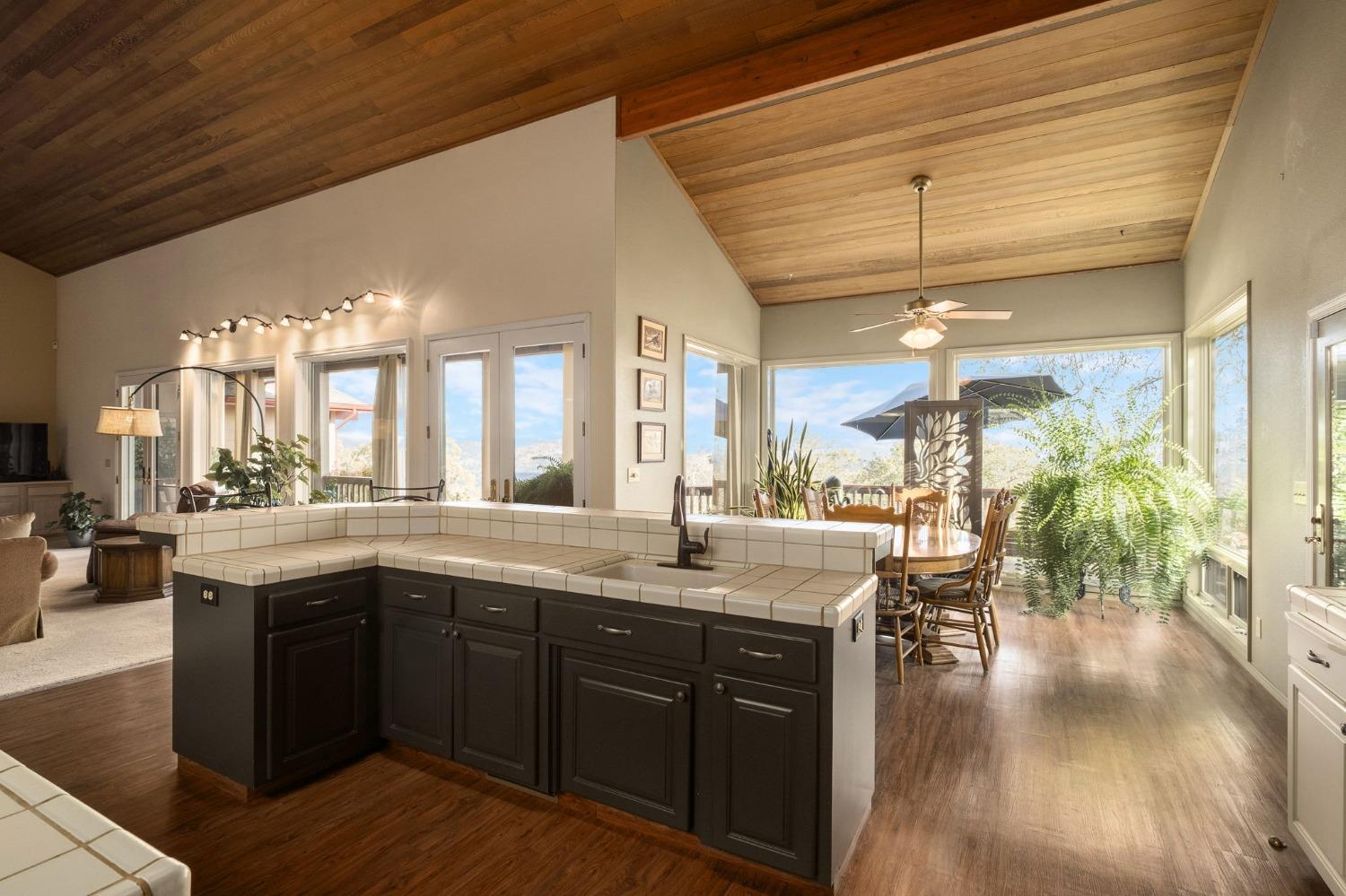 41849 John Muir dr, Coarsegold, CA 93614