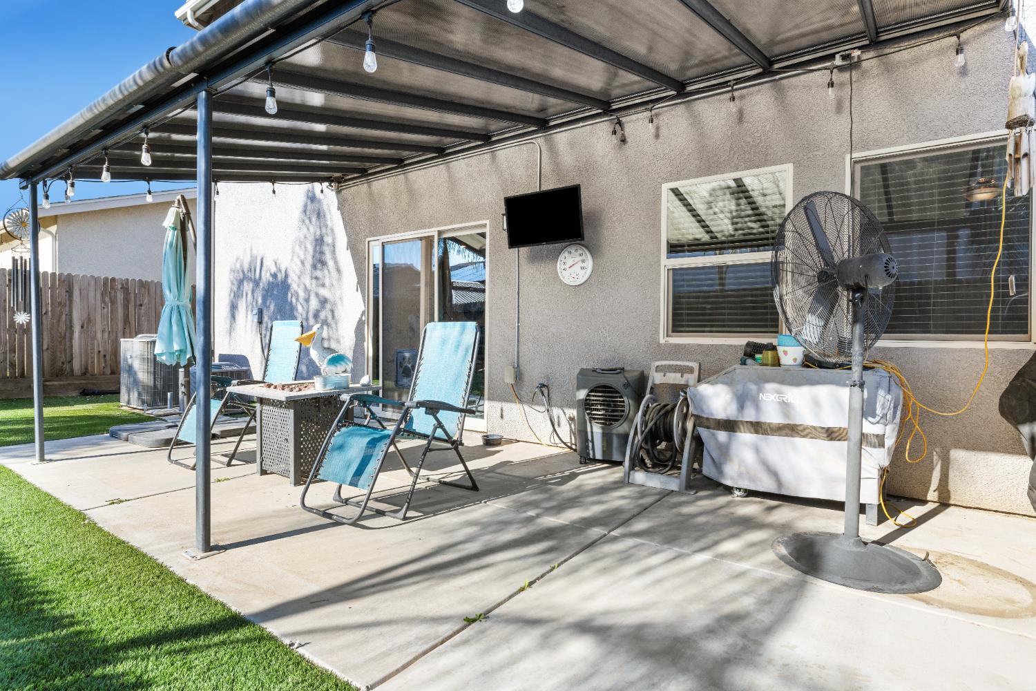 5265 W Lamona Ave, Fresno, CA 93722