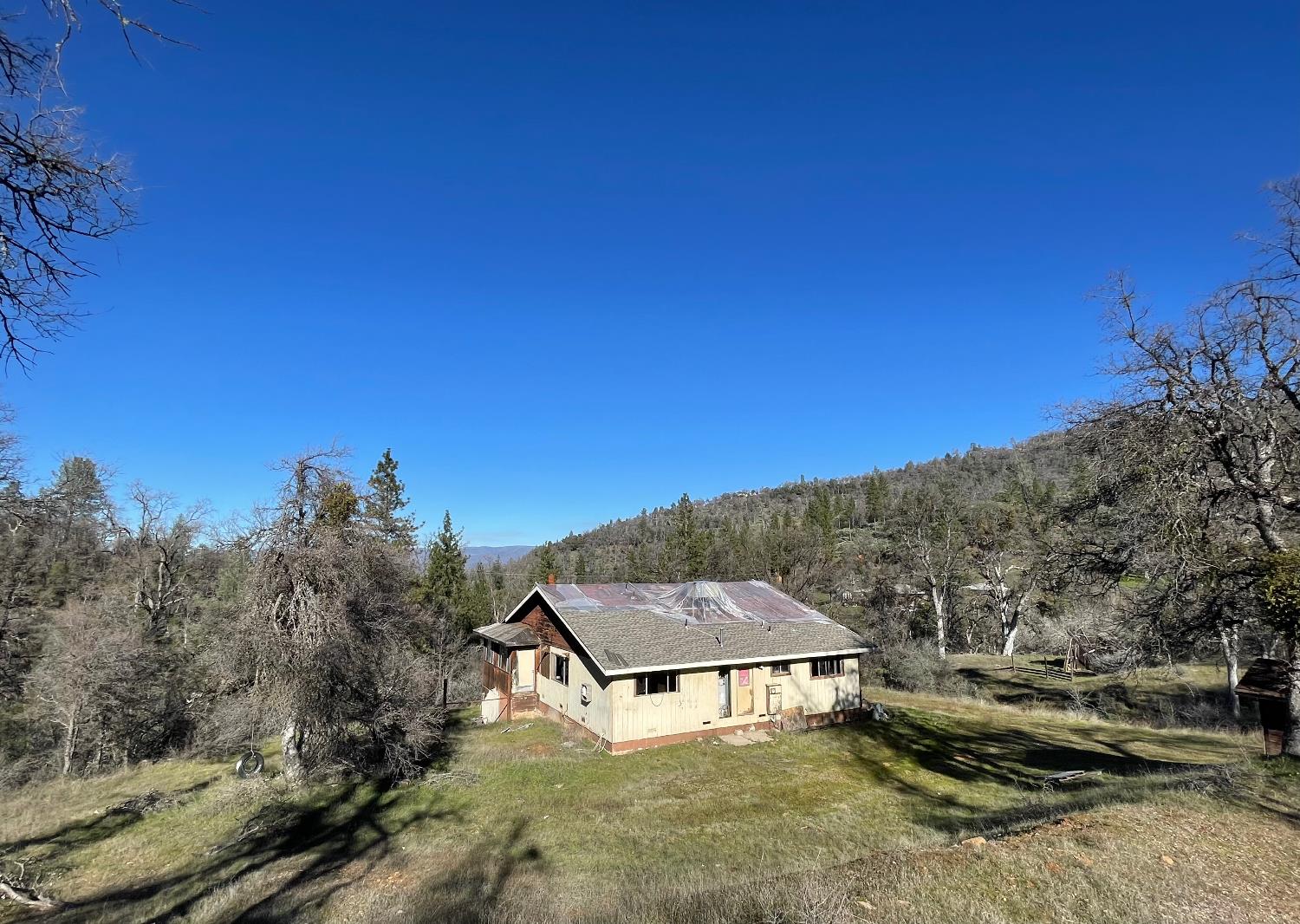 5723 Colorado Rd, Mariposa, CA 95338