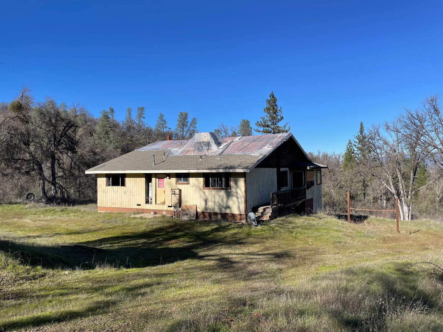 5723 Colorado Rd, Mariposa, CA 95338
