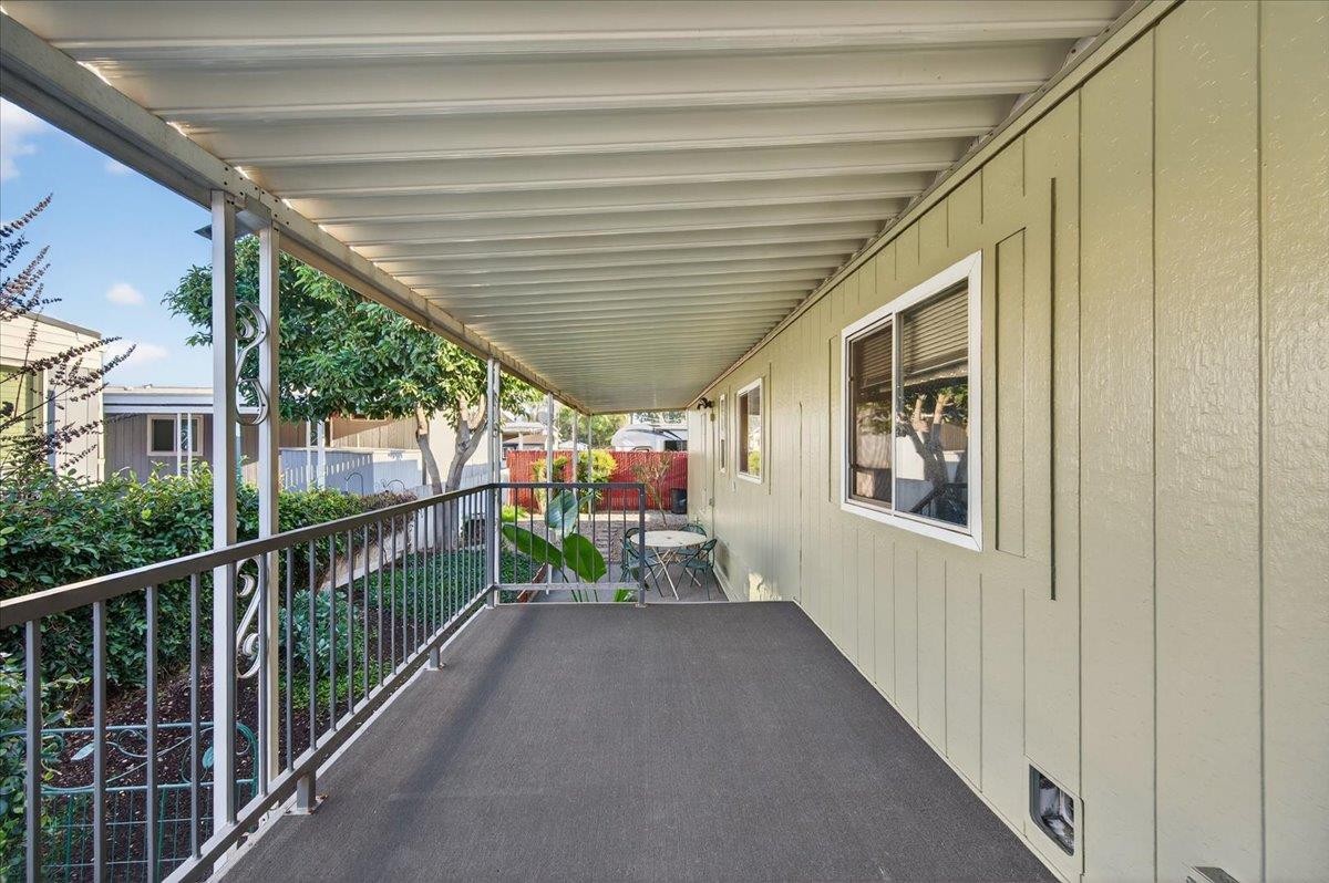 1001 Sylmar Ave #216, Clovis, CA 96612