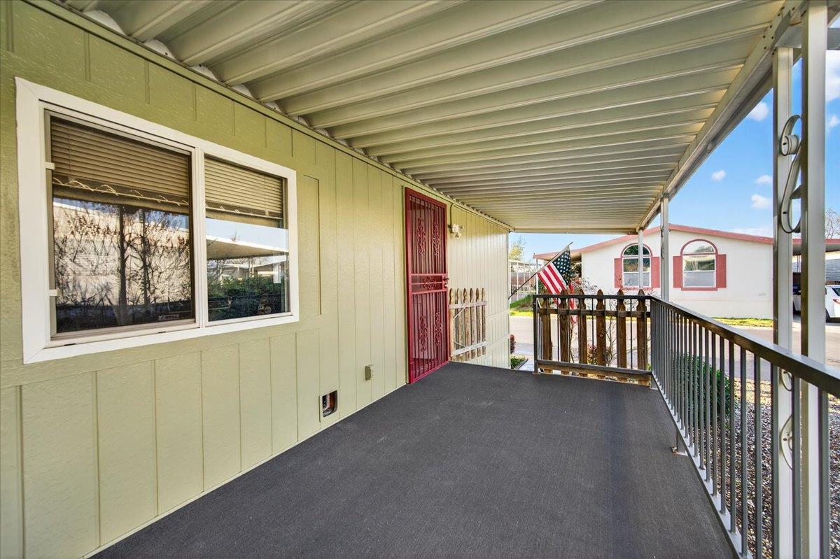 1001 Sylmar Ave #216, Clovis, CA 96612