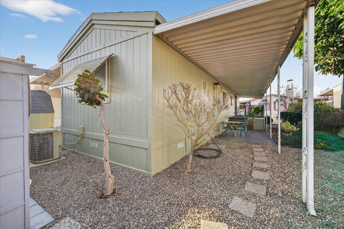 1001 Sylmar Ave #216, Clovis, CA 96612