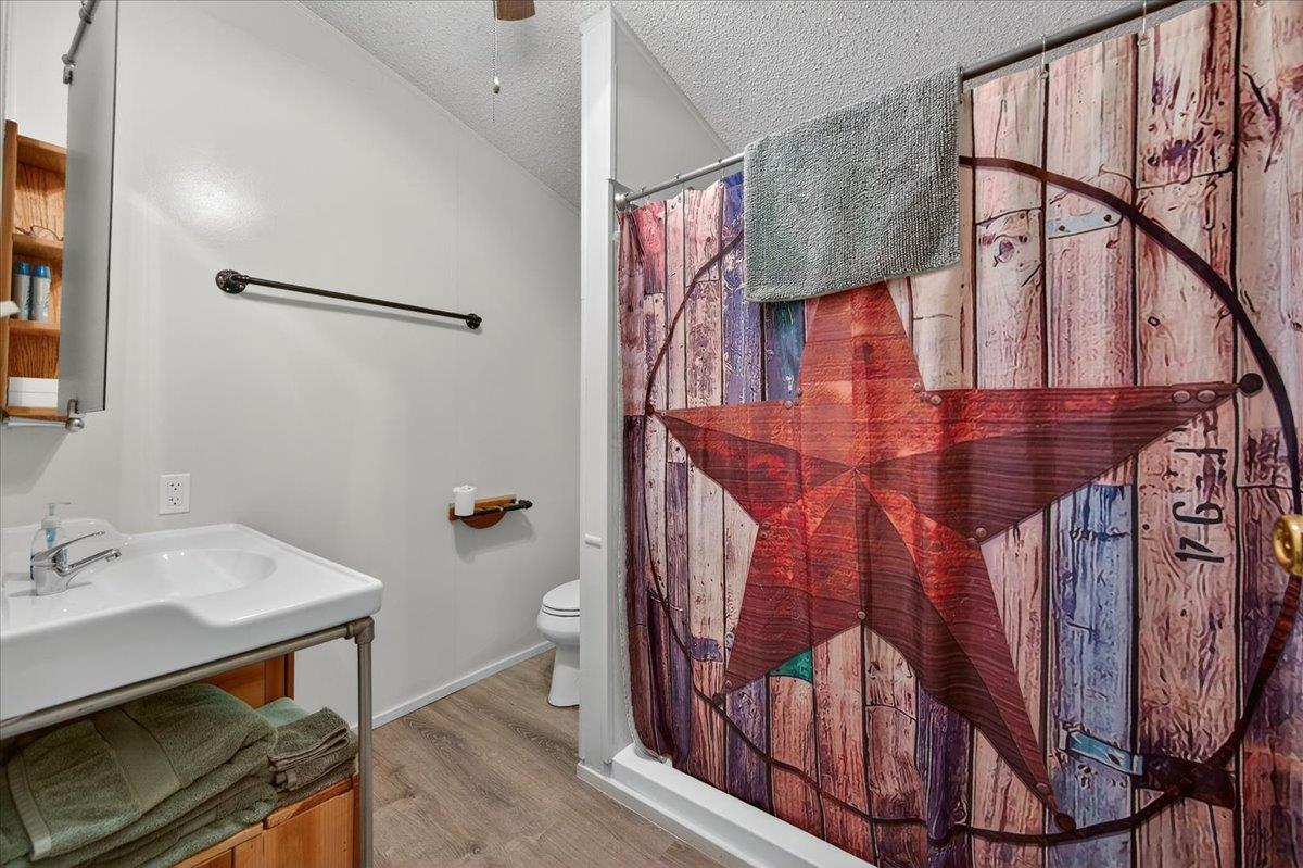 1001 Sylmar Ave #216, Clovis, CA 96612