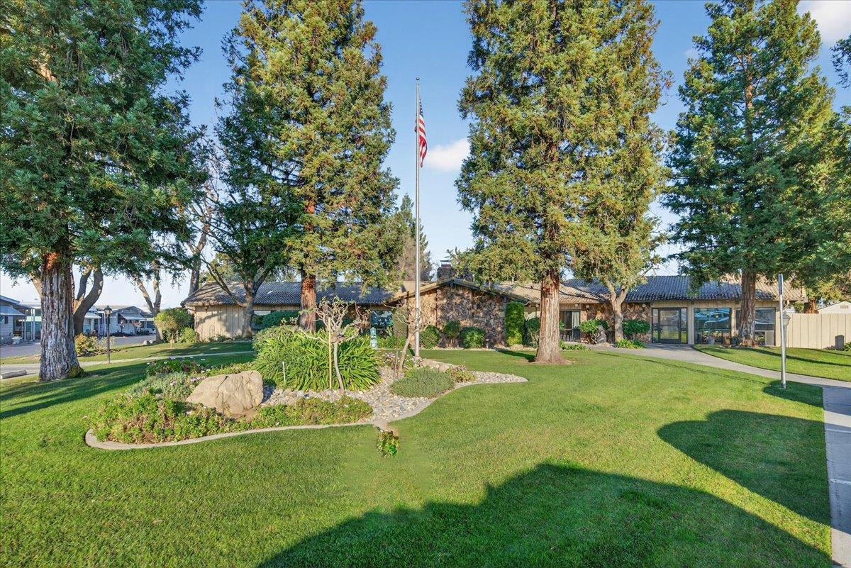 1001 Sylmar Ave #216, Clovis, CA 96612