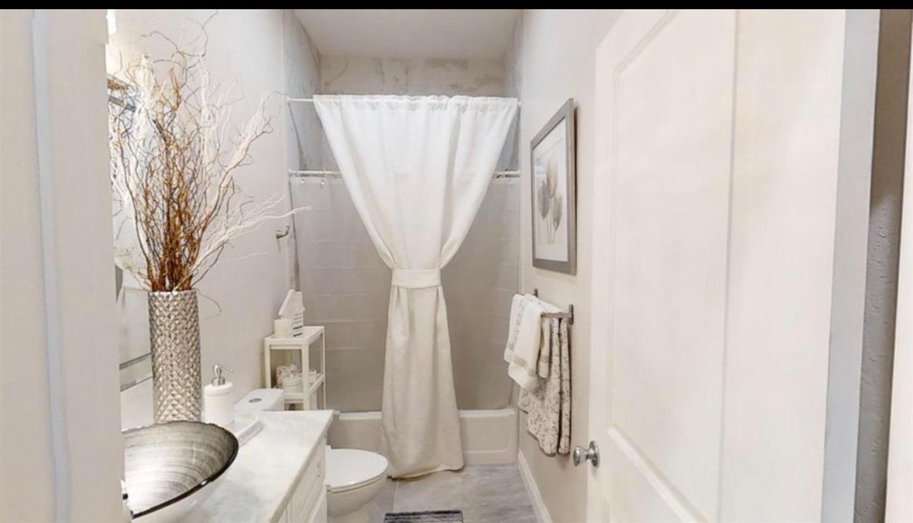 32003 Shah Ct, Coarsegold, CA 93614