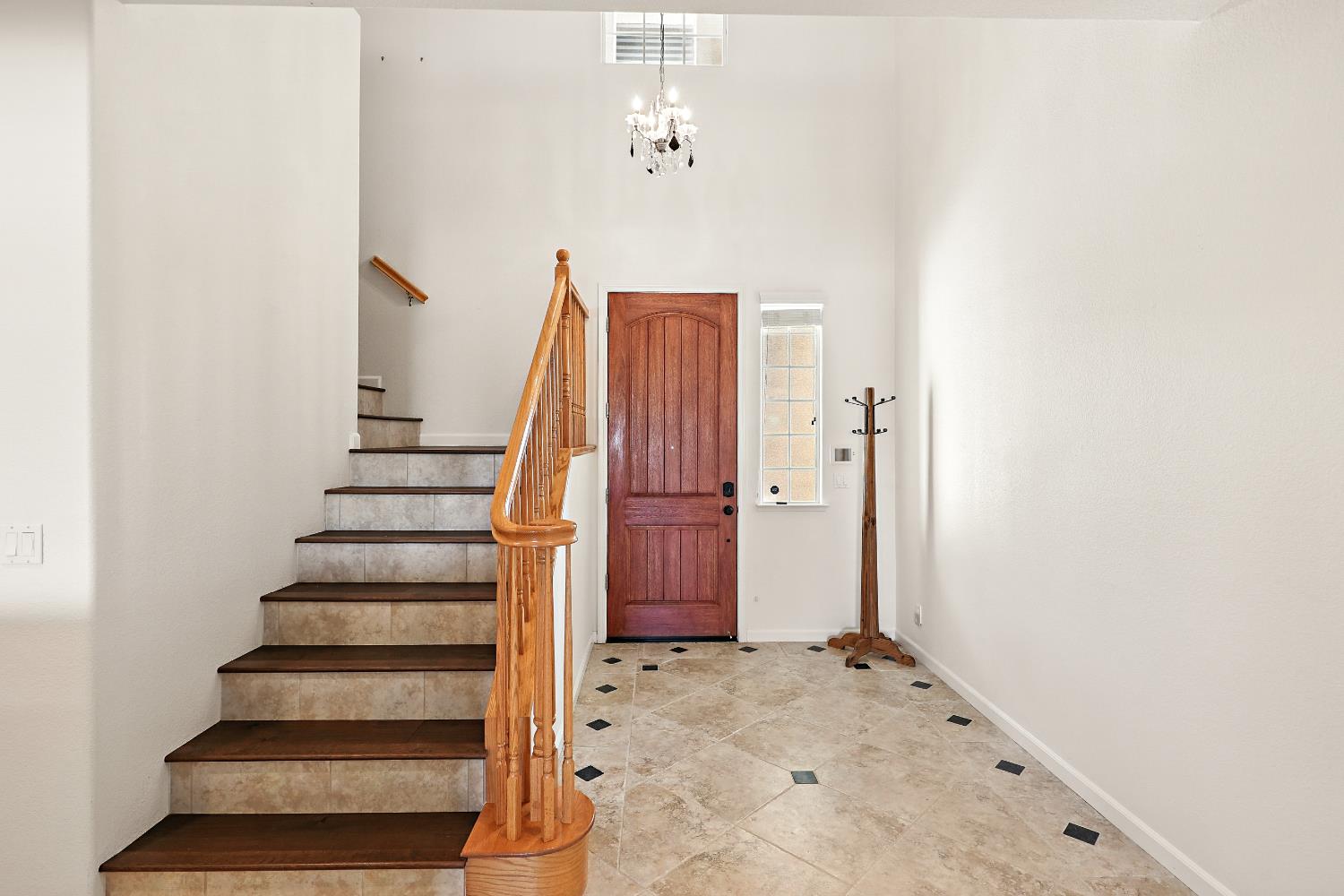 14510 Spyglass Cir, Chowchilla, CA 93610