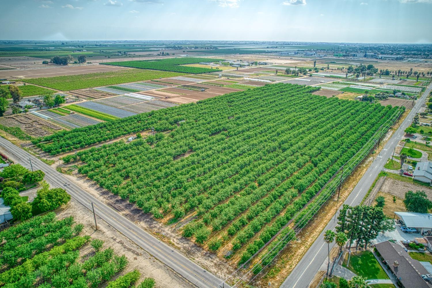 1581 S Temperance Ave, Fresno, CA 93727