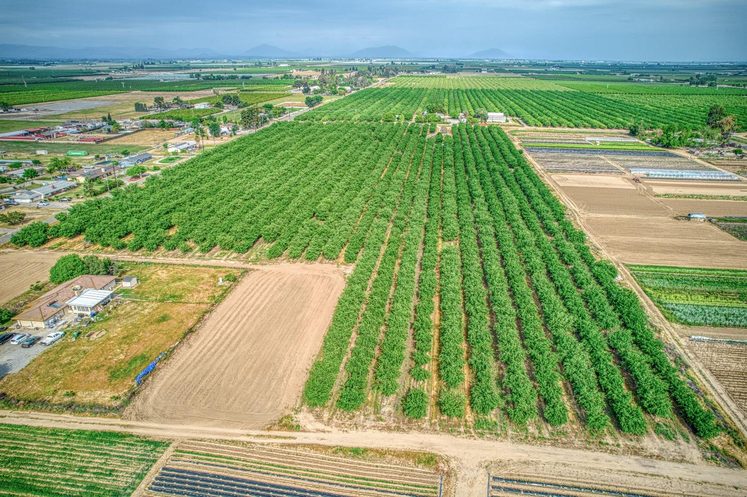 1581 S Temperance Ave, Fresno, CA 93727