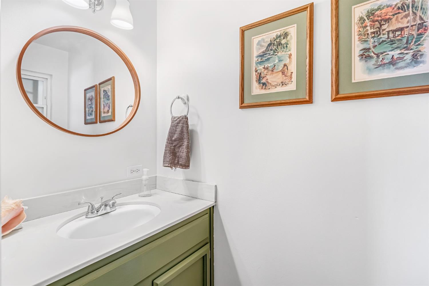 6737 N Harrison Ave, Fresno, CA 93711