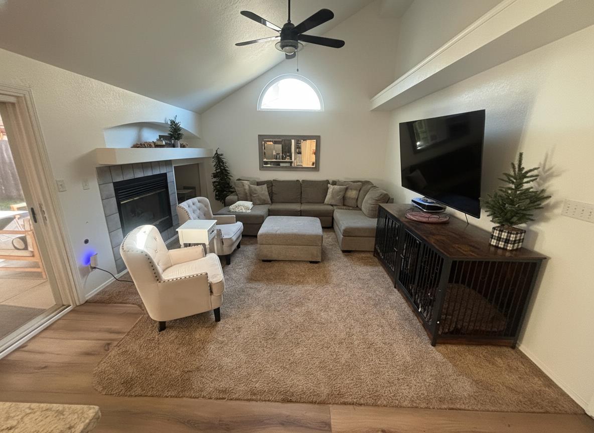 6132 N Wheeler Ave, Fresno, CA 93722