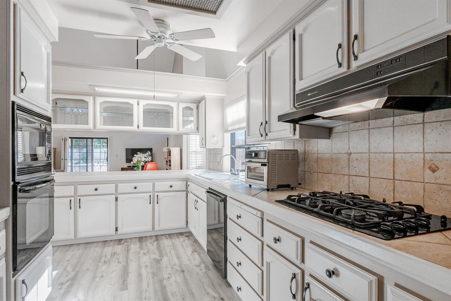 1229 W Bullard Ave #115, Fresno, CA 93711