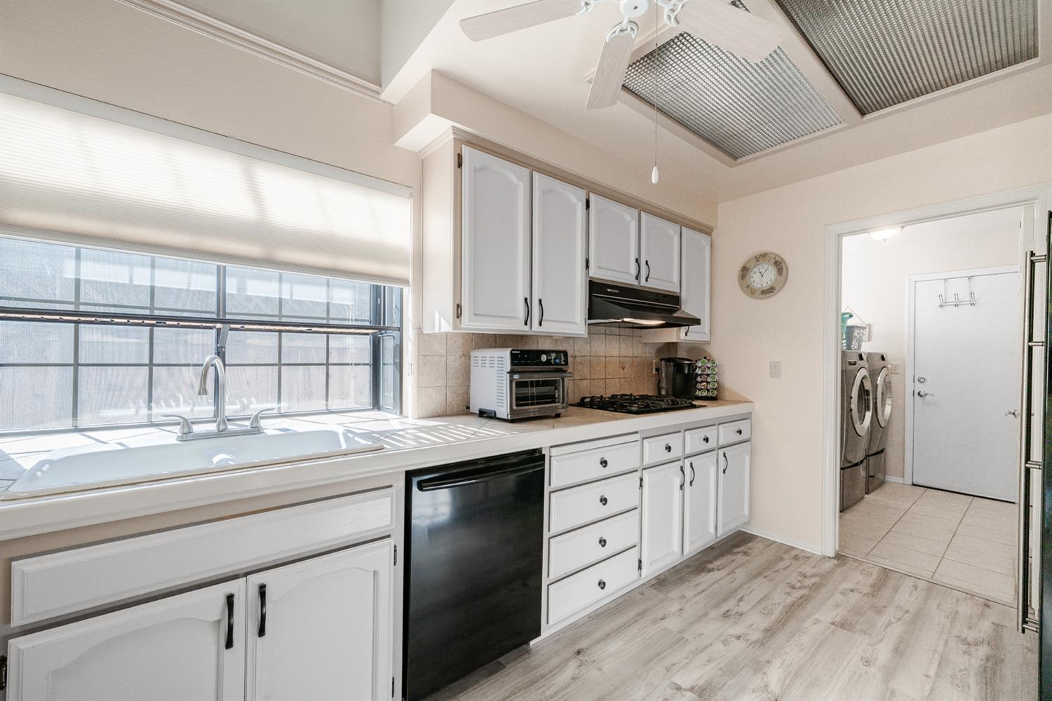 1229 W Bullard Ave #115, Fresno, CA 93711