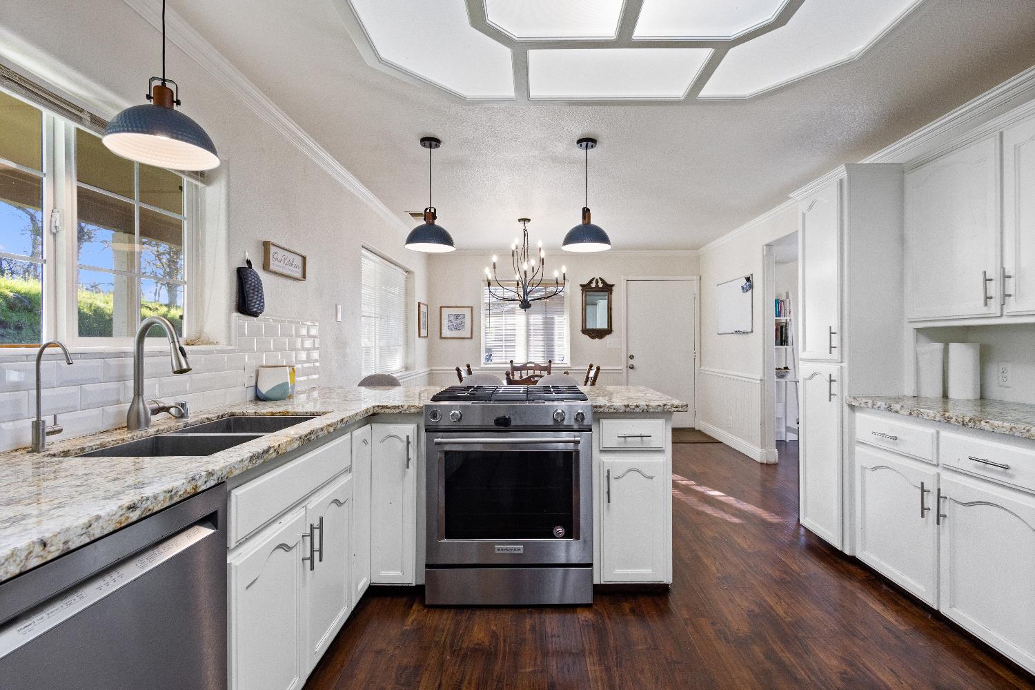 35171 Sand Creek Rd, Yokuts Valley, CA 93675