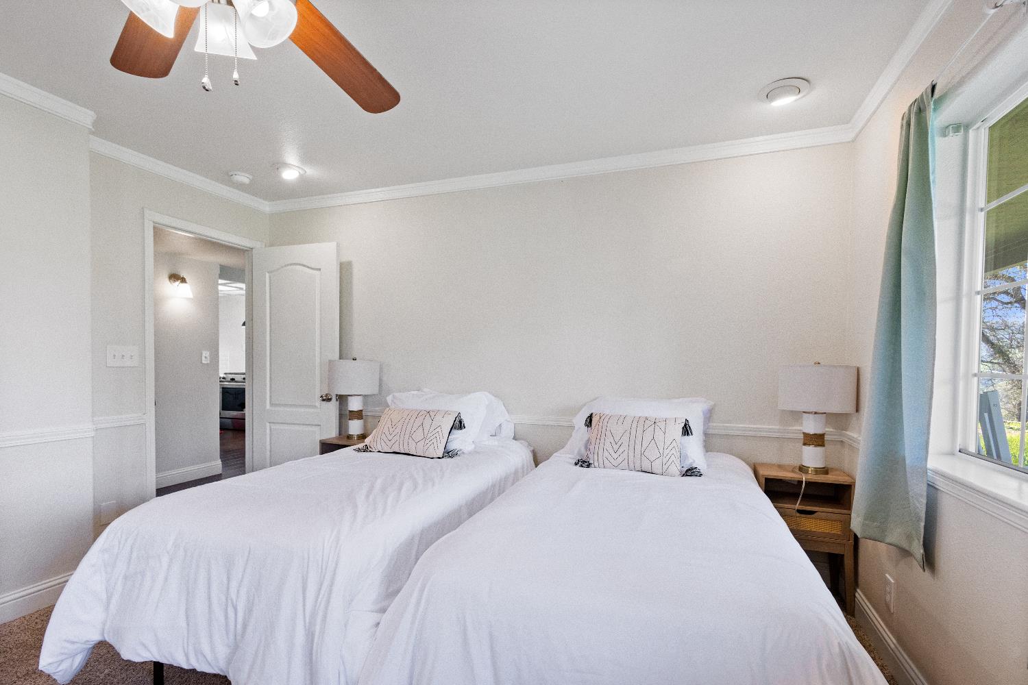 35171 Sand Creek Rd, Yokuts Valley, CA 93675