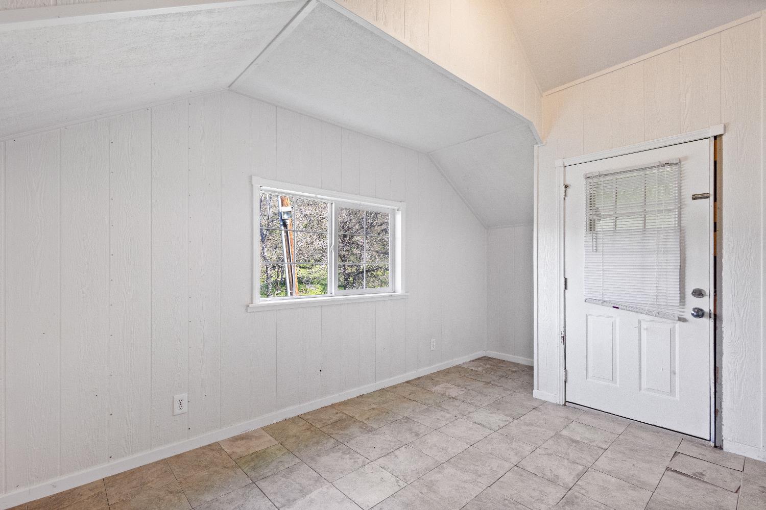 35171 Sand Creek Rd, Yokuts Valley, CA 93675