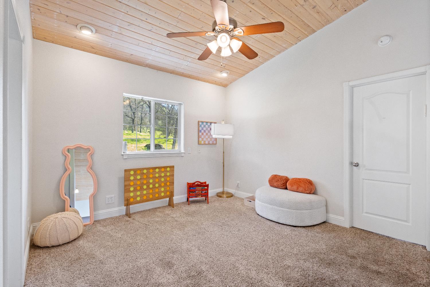 35171 Sand Creek Rd, Yokuts Valley, CA 93675