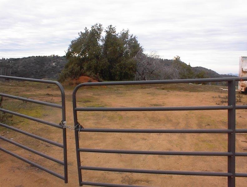 713 Bramble Ln, Yokuts Valley, CA 93675